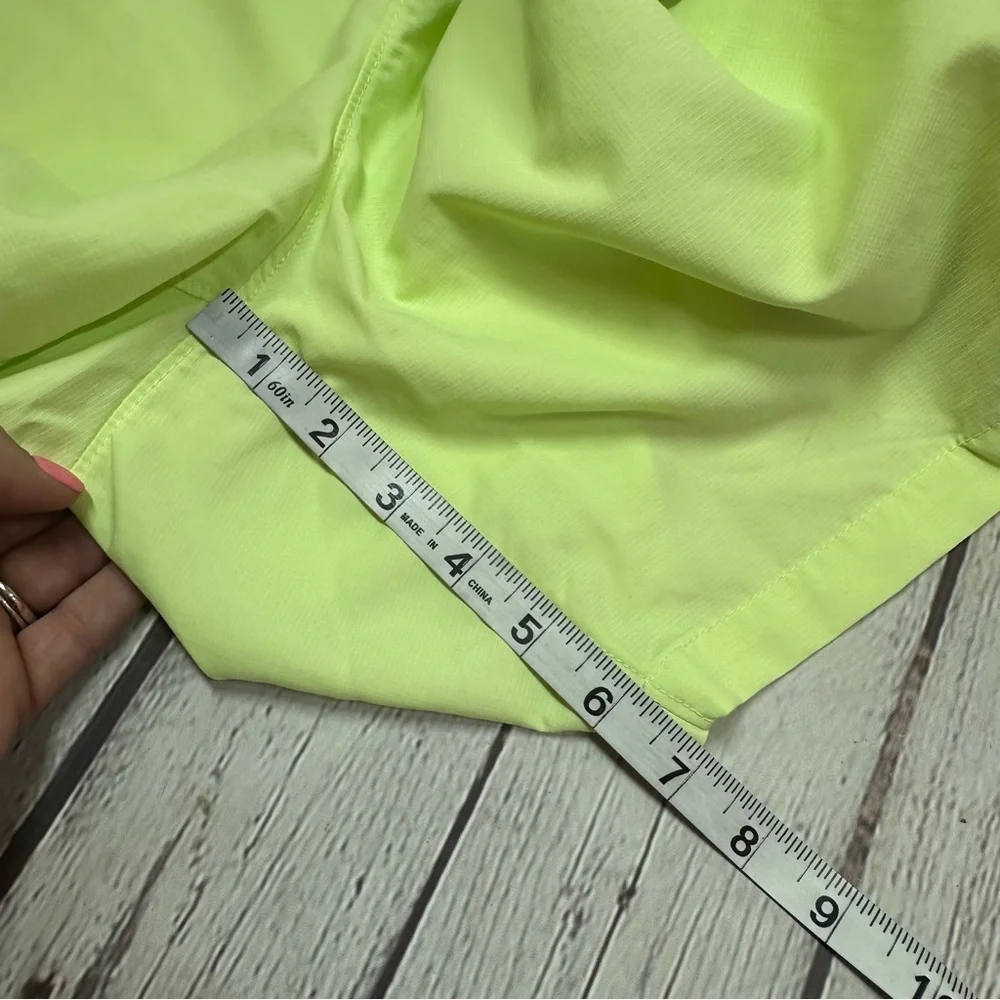 NWT The North Face action short 2.0 astro lime Shorts sz XXL outdoor sportswear